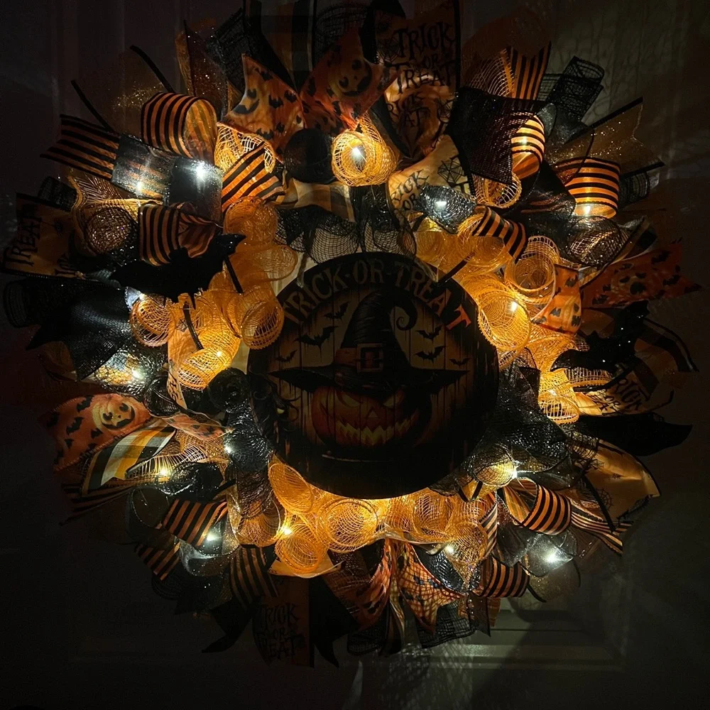 Handmade 22 in Halloween Ribbon Wreath Jack-o-lantern LED Lights W19